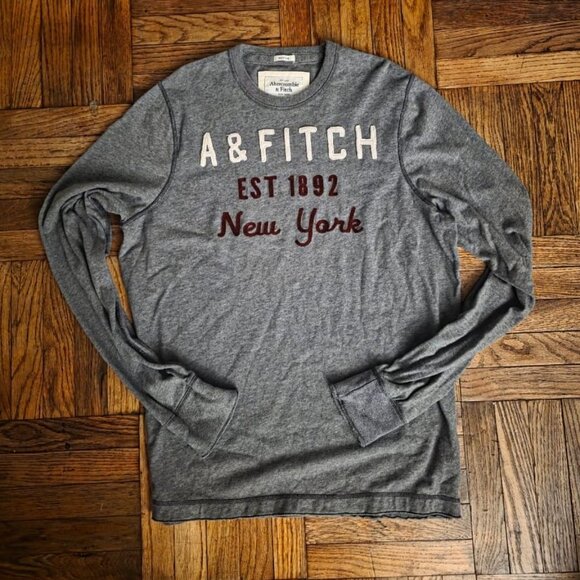 Assorted Men's Shirt Bundle - Picture 4 of 5